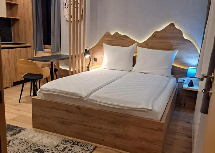 Vucko New 451 Aparthotel 4*