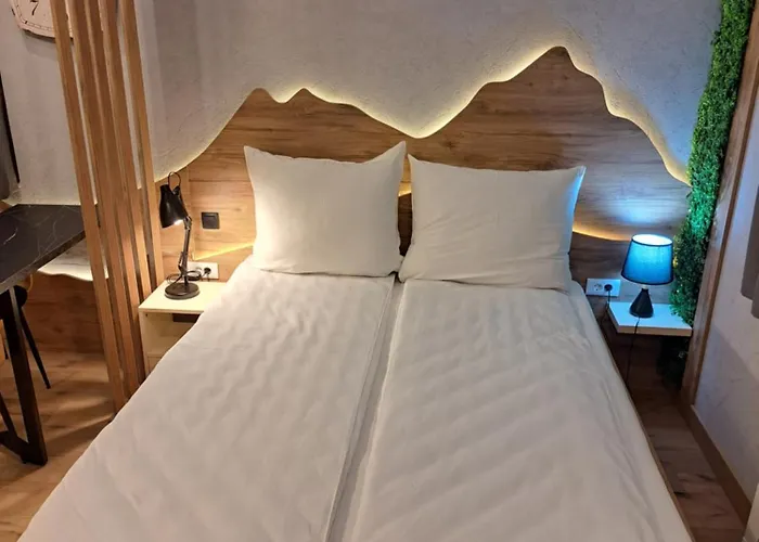 Vucko New 451 Aparthotel 4*